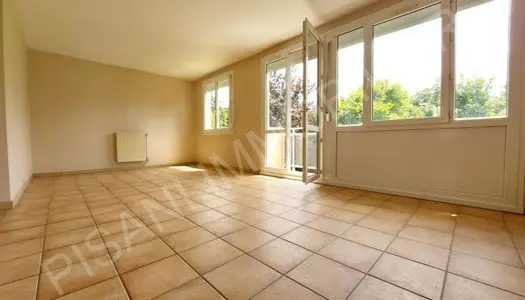 Appartement 3 pièces 77 m² 