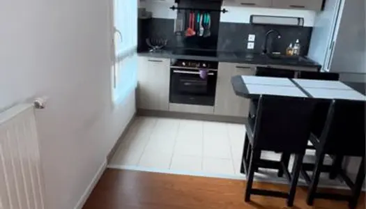 Appartement meublé F2 47 m2 proche gare 