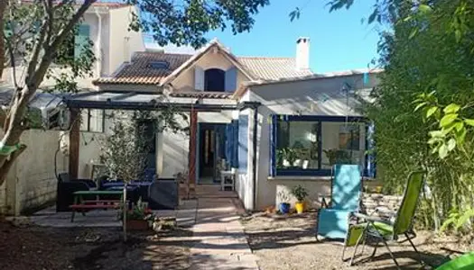 Loue maison T4 110m² meublée + jardin et garage - Marseille Pointe Rouge, entre mer et collines 