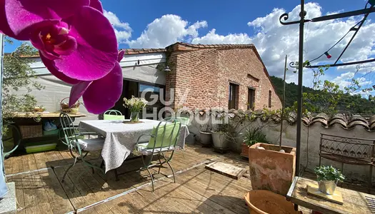 Exceptionnel, duplex avec terrasse et vue panoramique sur la ville, un air d'Italie... 