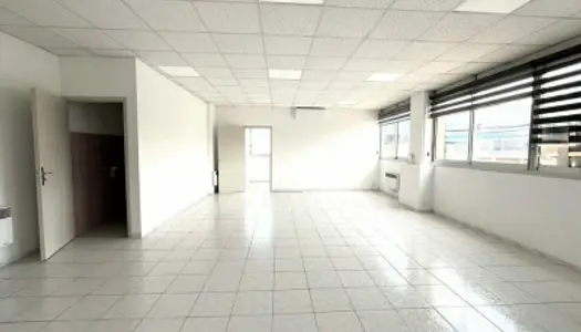Bureau 92 m² 