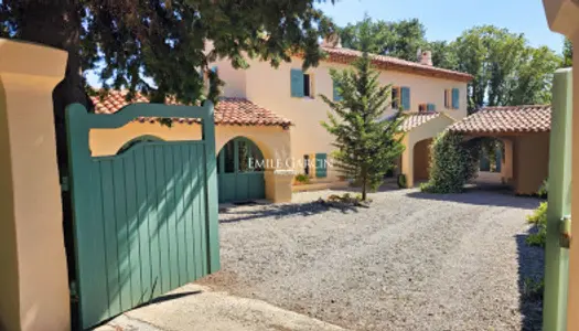 Villa à louer à Saint-Zacharie dans le Var 