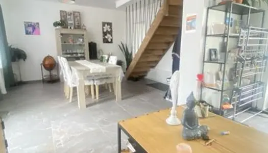 Maison 4 pièces 77 m² 