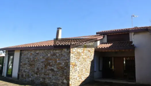 Maison 7 pièces 217 m²