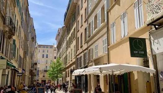 Formez votre colocation sur Marseille 01 : Appartement 2 chambres 