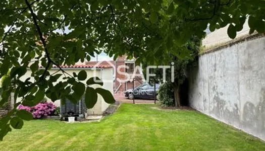 Arques , construction individuelle en brique , 3 chambres 