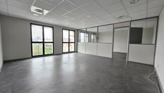 Commerce 52 m²