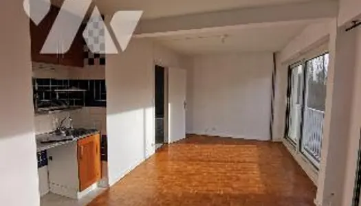 Studio 1 pièce 26 m²