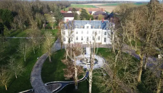 Château 20 pièces 820 m²