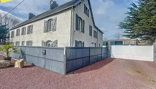 Propriété 5 pièces 273 m²