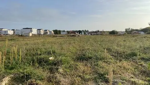 Terrain 860 m² 