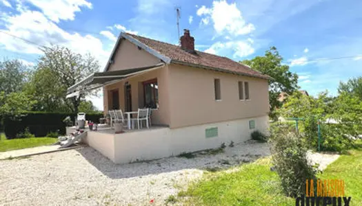Charmante maison à Beaujeu-Saint-Vallier-Pierrejux-et-Quitteur 