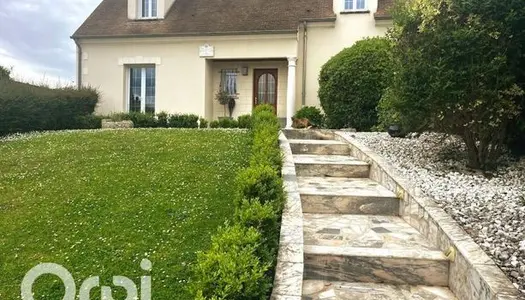 Maison 5 pièces 151 m² 