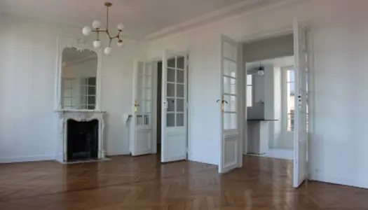 Appartement 5 pièces 130 m² 