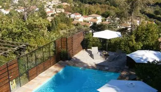 Villa avec piscine et Jaccuzi