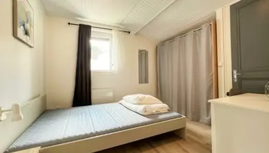 Loue chambre meublée dans maison avec terrasse à poisat 