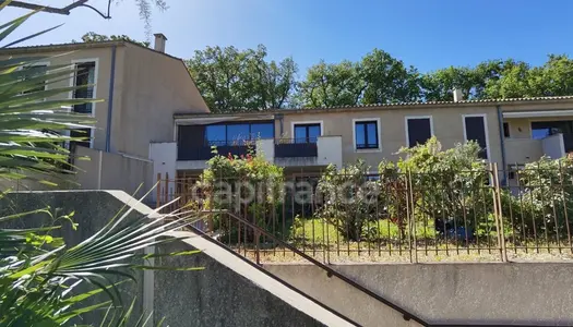 Dpt Gard (30), à vendre ROCHEFORT DU GARD logement T4 de 83 m, résidence de standing 