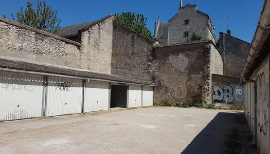 Parking - Garage Location Orléans   27€