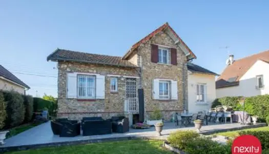 Maison 7 pièces 140 m²