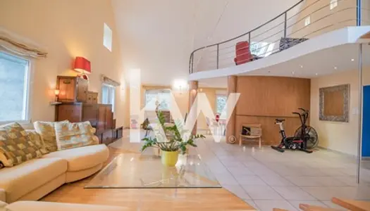 Maison (236 m²) à vendre à seloncourt