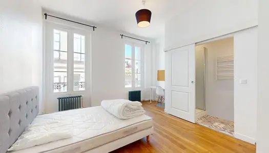 Maison 8 pièces 220 m²