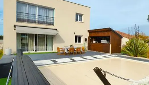 Maison 6 pièces 149 m²