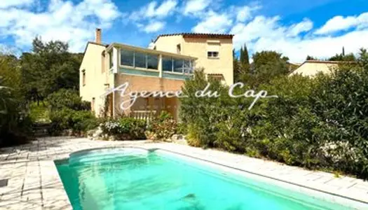 Villa 5 pièces 170 m² 