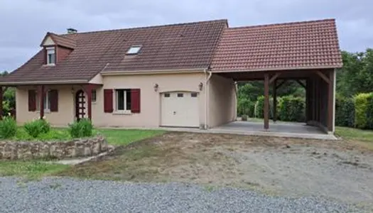 Loue maison F5 de130m2 sur un terrain de 1600m2 à Guécélard 