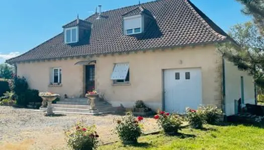 Charmante maison 142m2 5pièces avec jardin et terrasse 