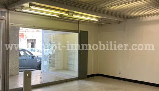 Vente Local commercial 90 m² à Lamastre 65 000 €