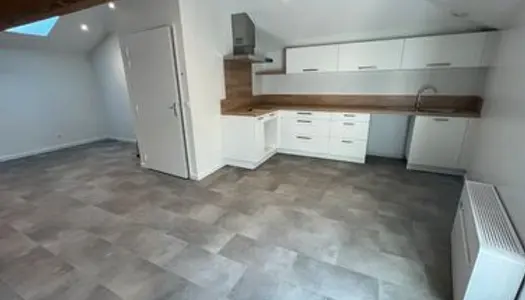 Appartement F2 entièrement rénové