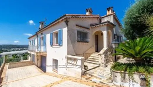 Dpt Alpes Maritimes (06), à vendre SAINT PAUL DE VENCE maison P7 de 181 m² - Terrain de 1 311,00 