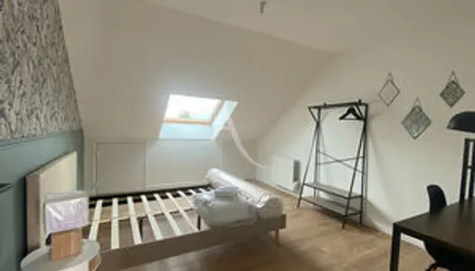 Chambre dans appartement en colocation 495€/ chambres Saint Barthelemy D Anjou 4 pièce(s) 58.79 m