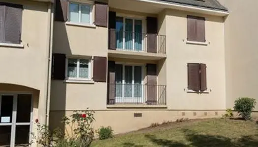 Appartement T4 93M²-AVRILLE - PARC DE LA HAYE