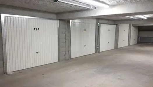 Garage à louer Groupama Stadium decines