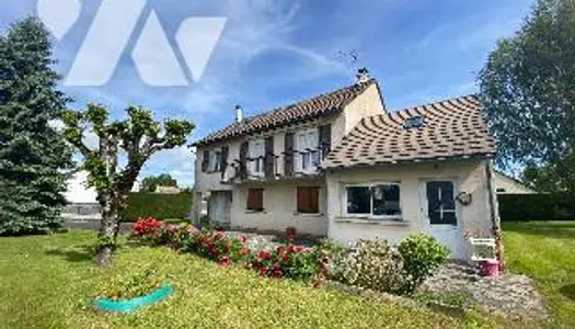 Maison - Villa Vente Anglards-de-Salers   174000€