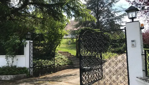 Vends Villa dans Parc arboré - Piscine sécurisée - Vue panoramique 