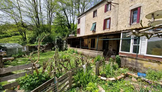 Maison 8 pièces 255 m² 