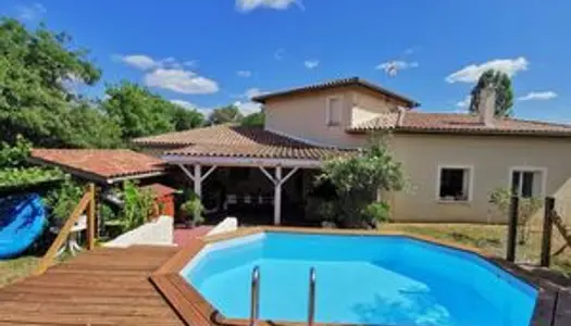 Vendre maison 220m2 avec 7100m2 5chambres 2sdb piscine