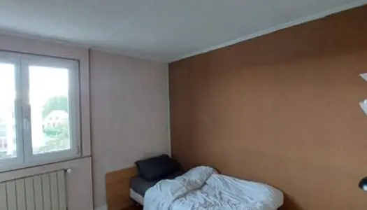 Chambre meublée 342 tout inclus 