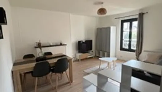 Appartement 1 pièce 50 m² 