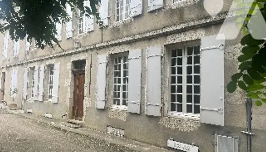 Maison 10 pièces 300 m² 