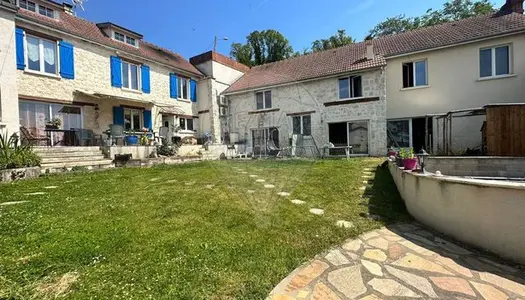 Maison 9 pièces 210 m² 