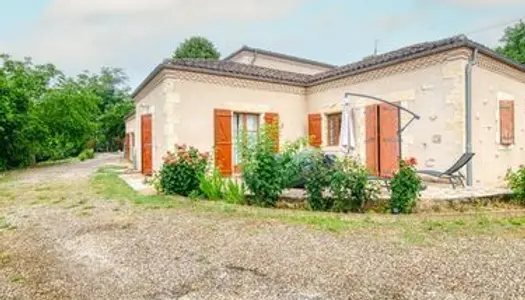 Maison 16 pièces 340 m² 