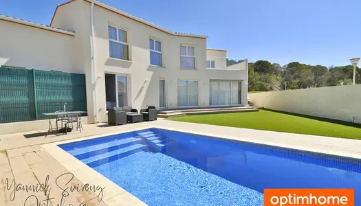 Villa 7 pièces 228 m²