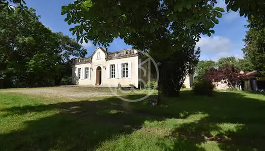Château 16 pièces 640 m²