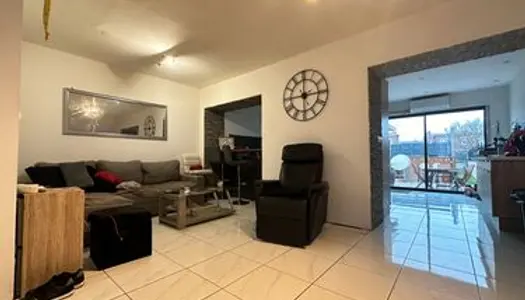 Propriété 5 pièces 111 m²