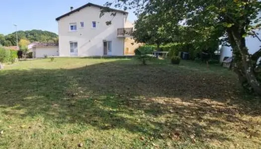 Maison 4 pièces 120 m²