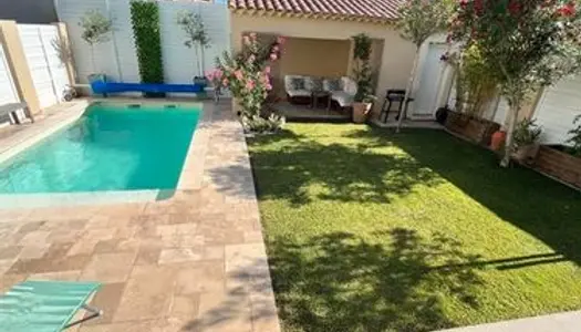 Maison 4CH, avec piscine à ROGNONAS (13)