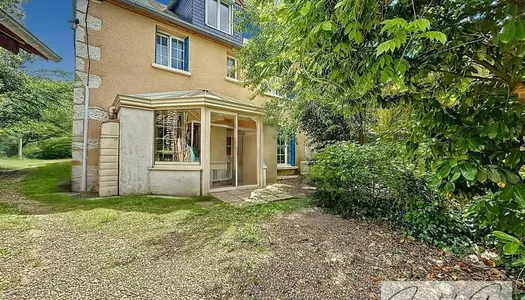 Dpt  (72), MONTVAL SUR LOIR à vendre maison de caractère P5 sur 1202 m² de terrain 